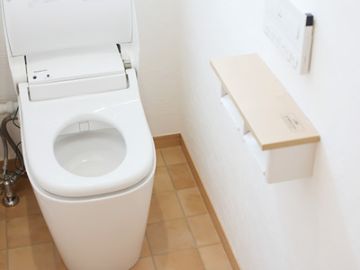 トイレ入れ替え